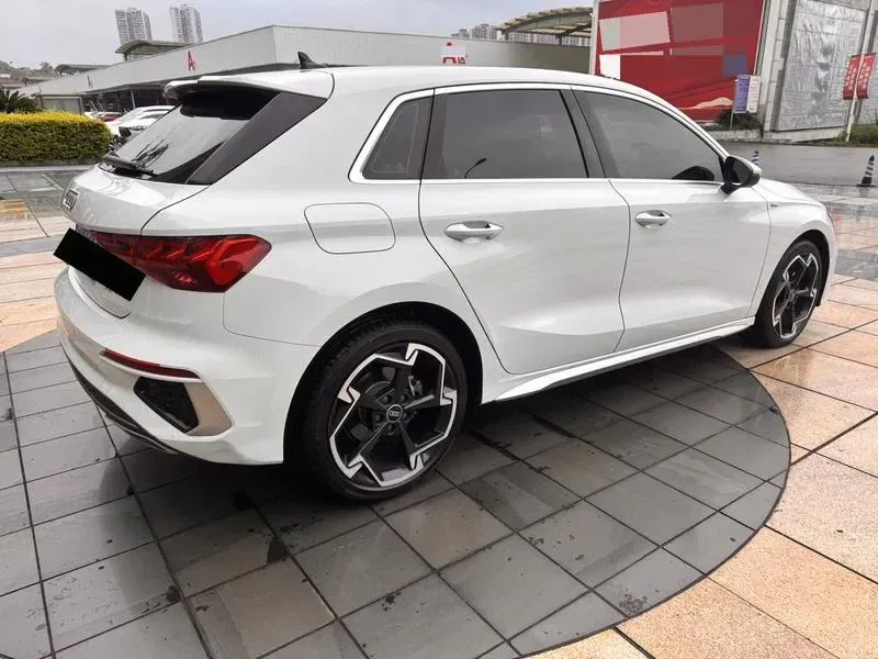 Audi A3 2024 — photo 6 of 16