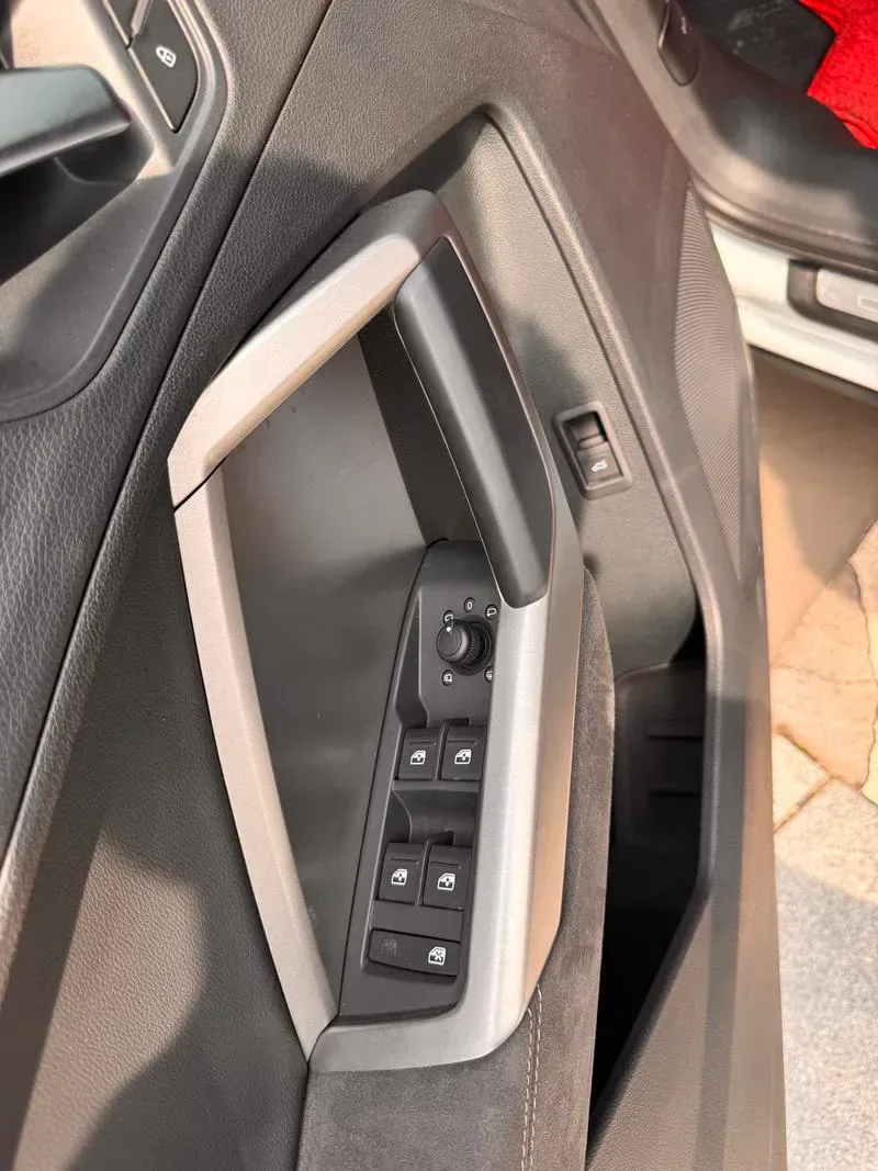 Audi Q3 2023 — photo 16 of 17