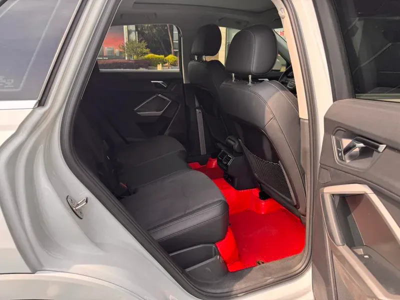 Audi Q3 2023 — photo 17 of 17