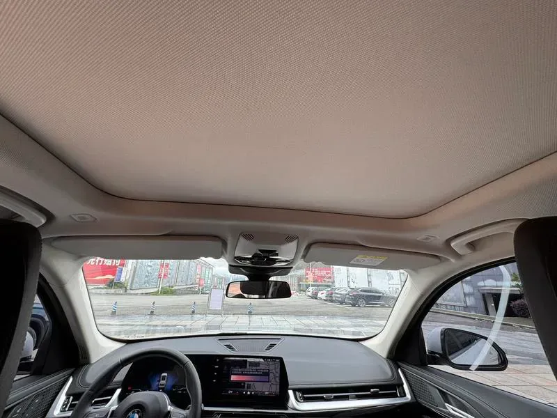 BMW X1 2023 — photo 10 of 18