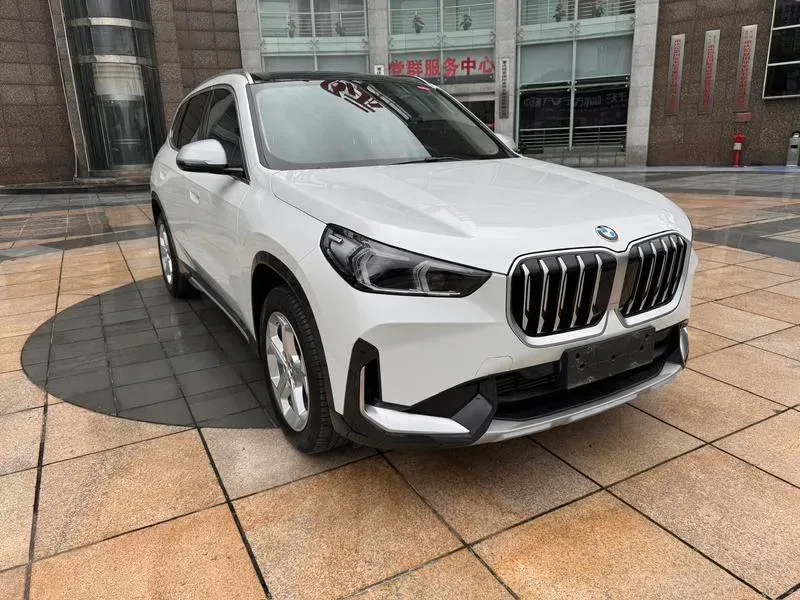 BMW X1 2023 — photo 3 of 18
