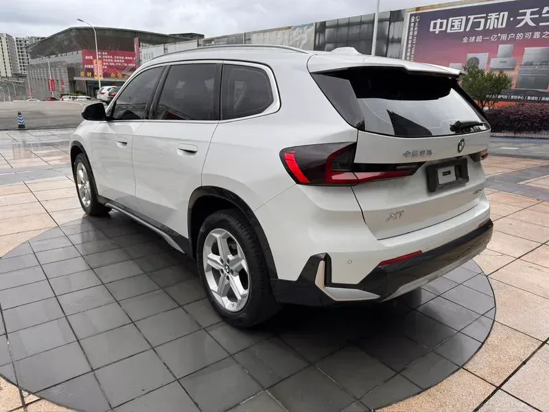 BMW X1 2023 — photo 4 of 18