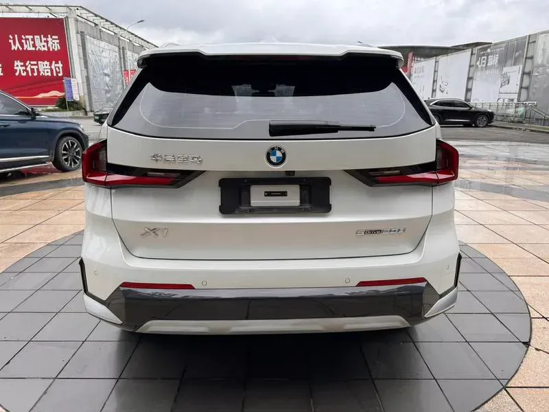 BMW X1 2023 — photo 5 of 18