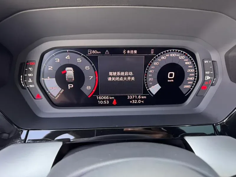 Audi A3 2024 — photo 11 of 17