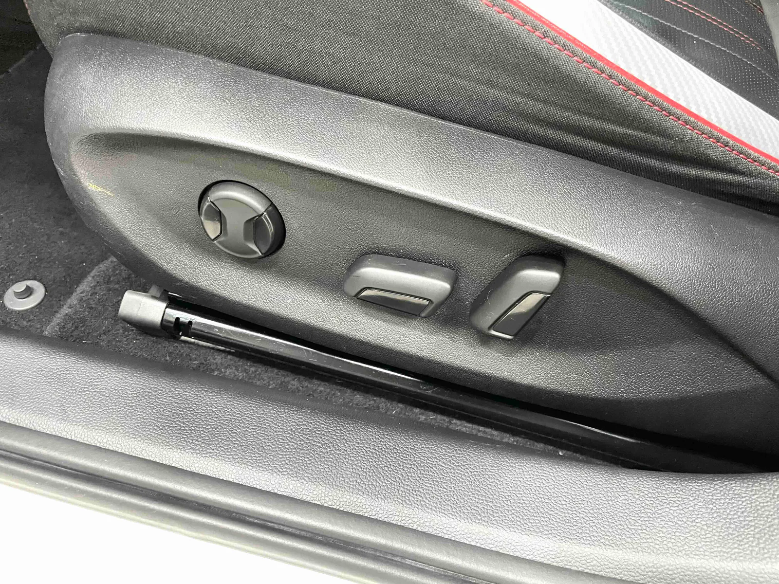Volkswagen Lamando 2023 — photo 7 of 20
