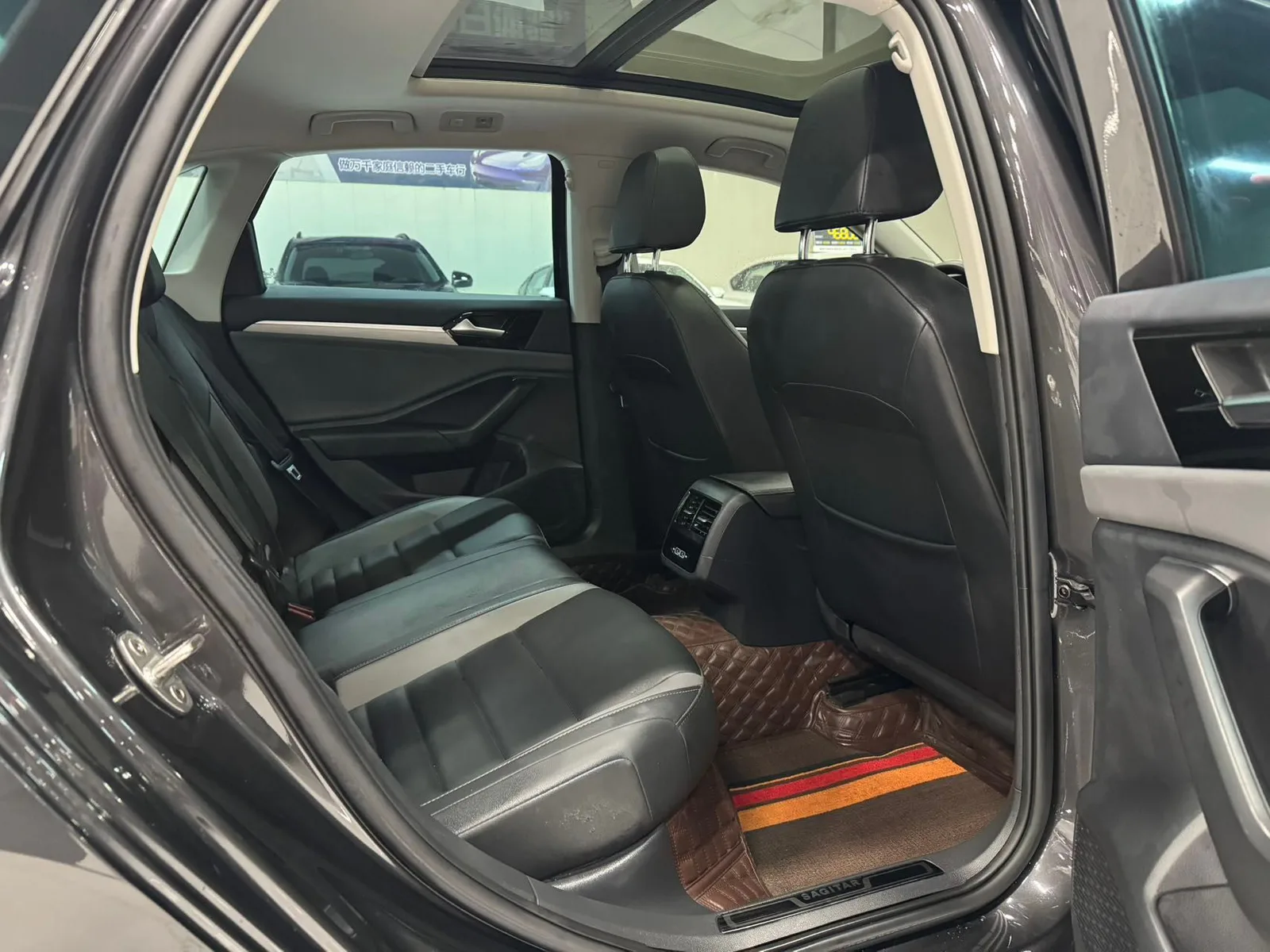 Volkswagen Sagitar 2021 — photo 14 of 18
