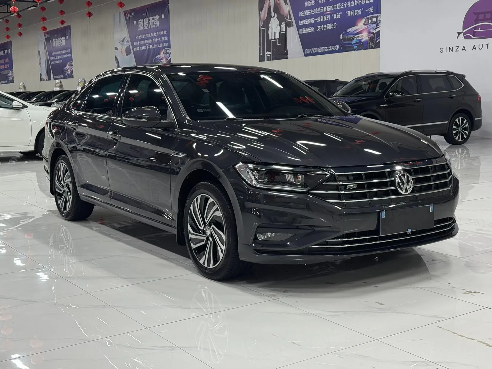 Volkswagen Sagitar 2021