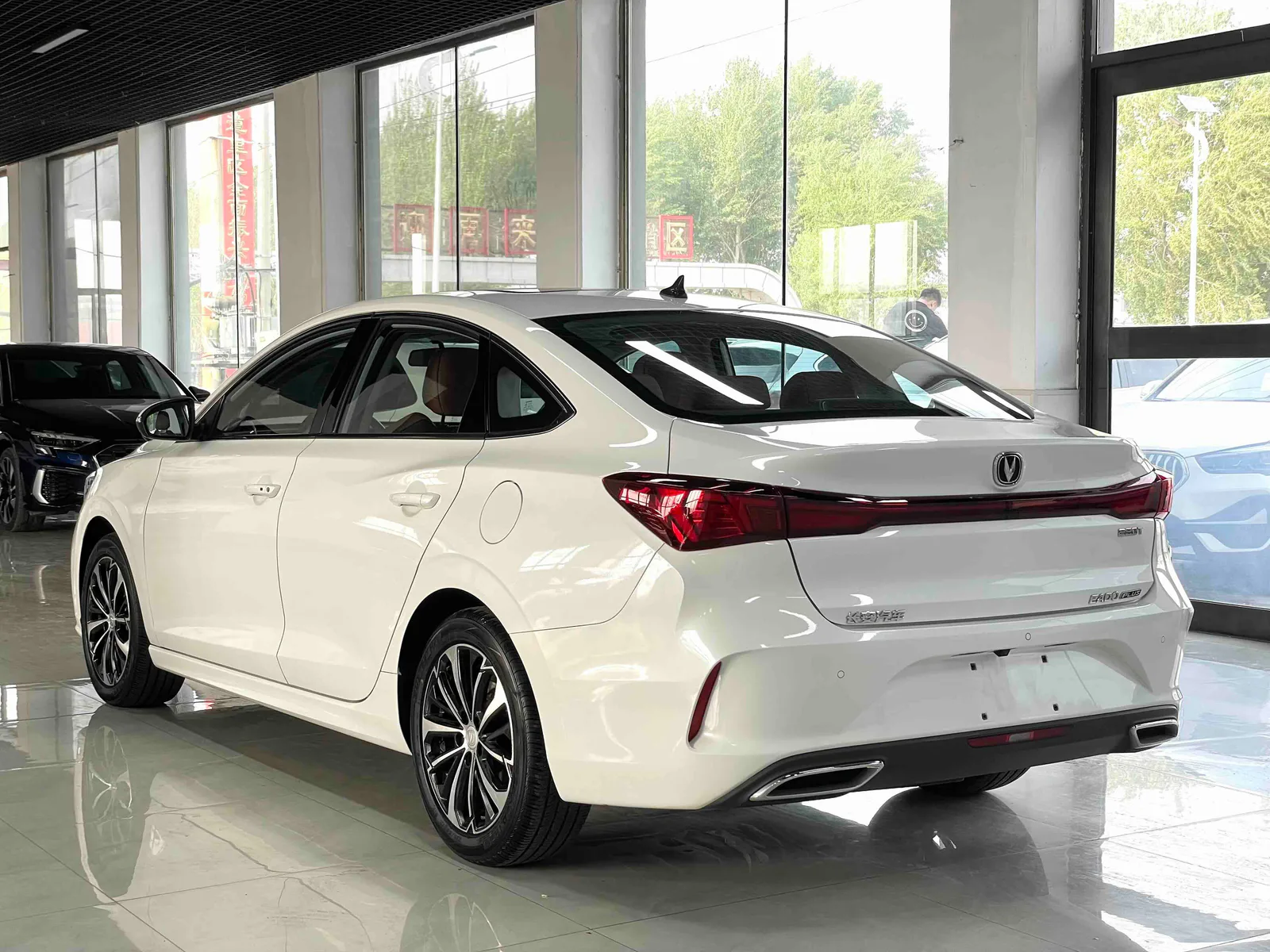 Changan Yidong 2022 — photo 14 of 20