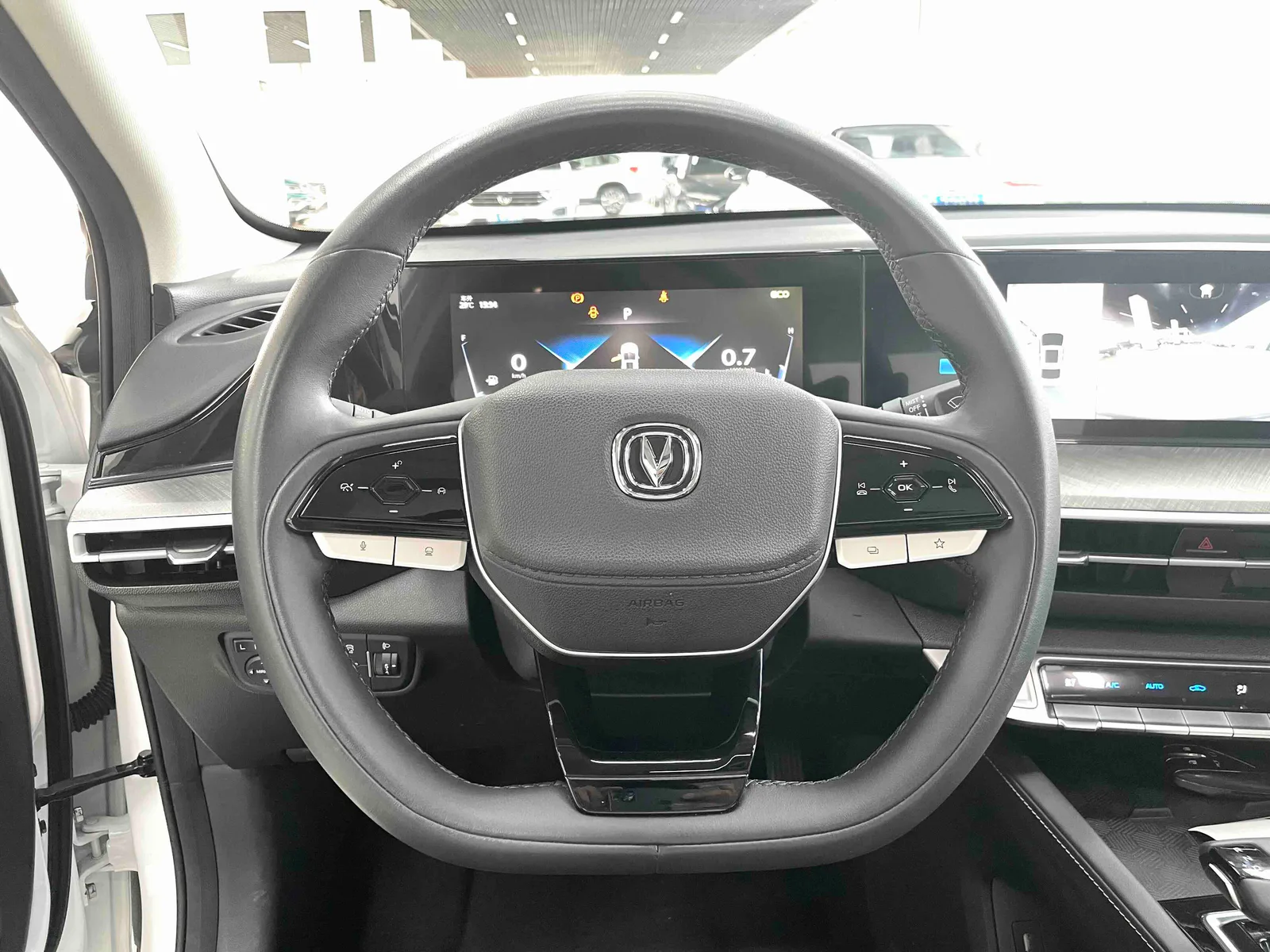 Changan Yidong 2022 — photo 4 of 20