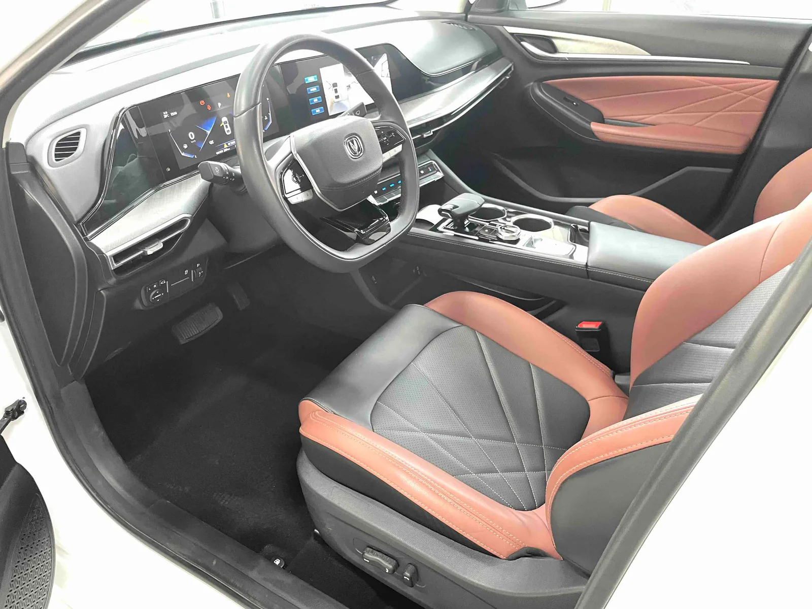 Changan Yidong 2022 — photo 5 of 20