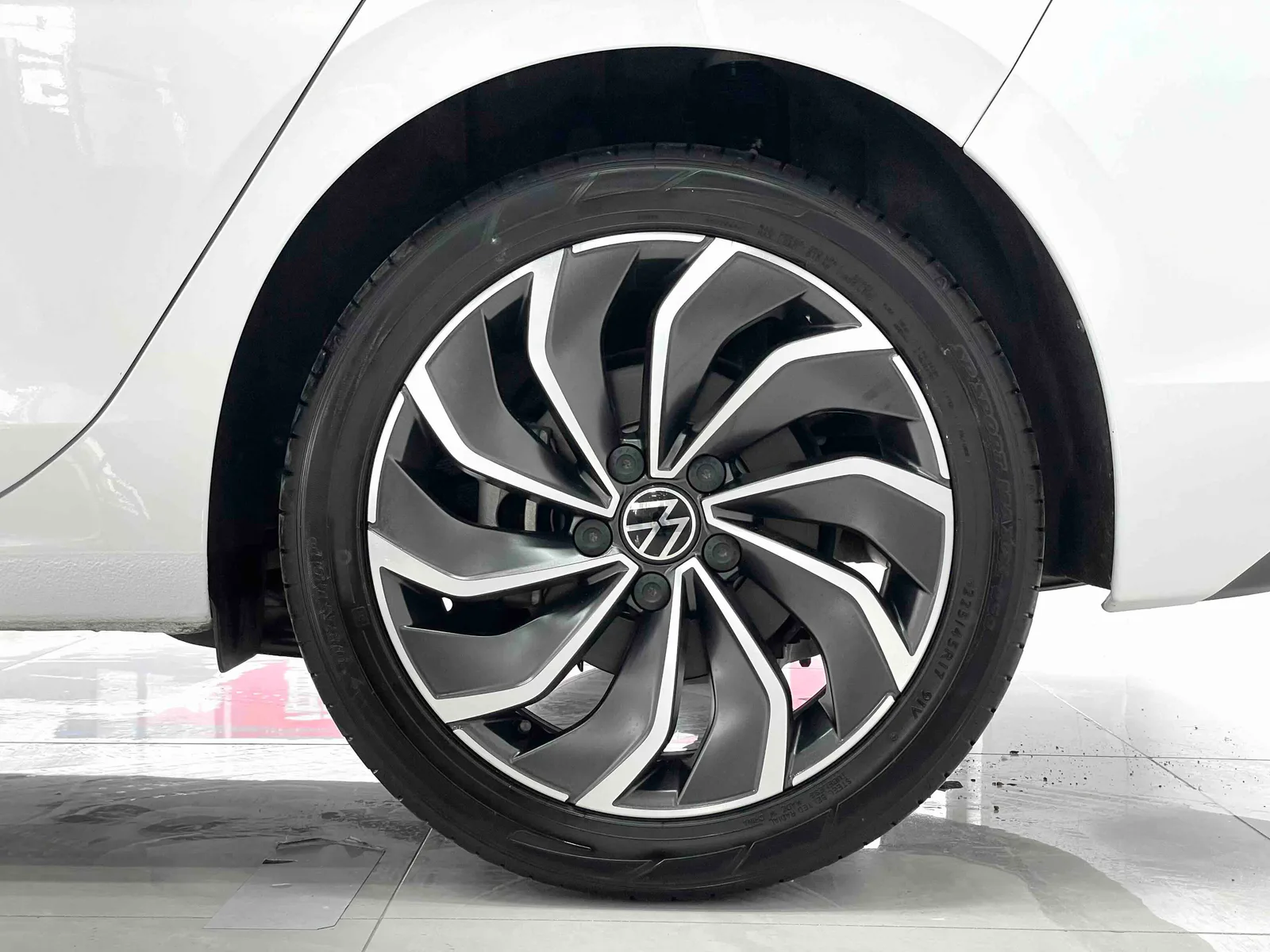 Volkswagen Golf 2021 — photo 11 of 18