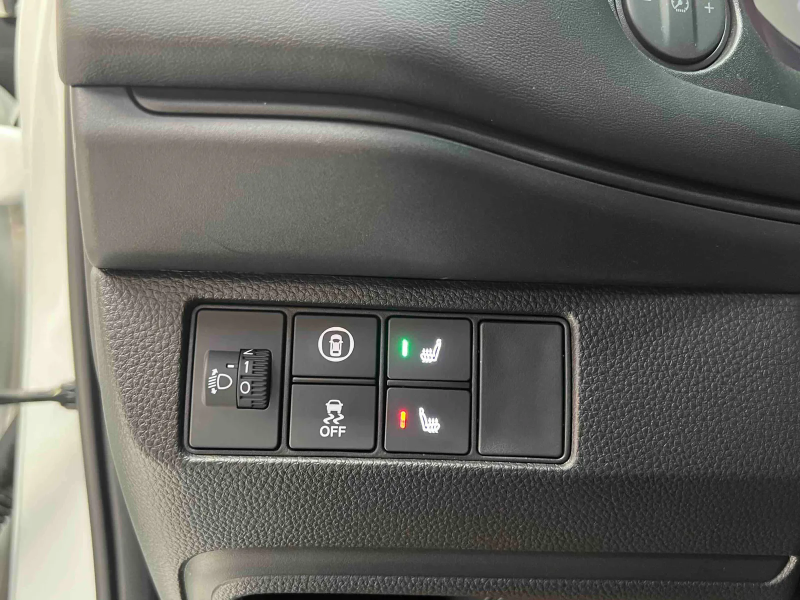 Honda Vezel 2023 — photo 20 of 20