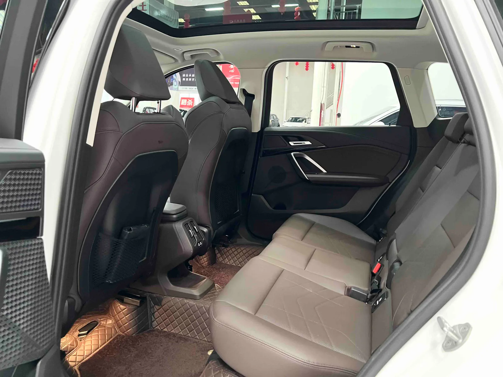 BMW X1 2023 — photo 10 of 20