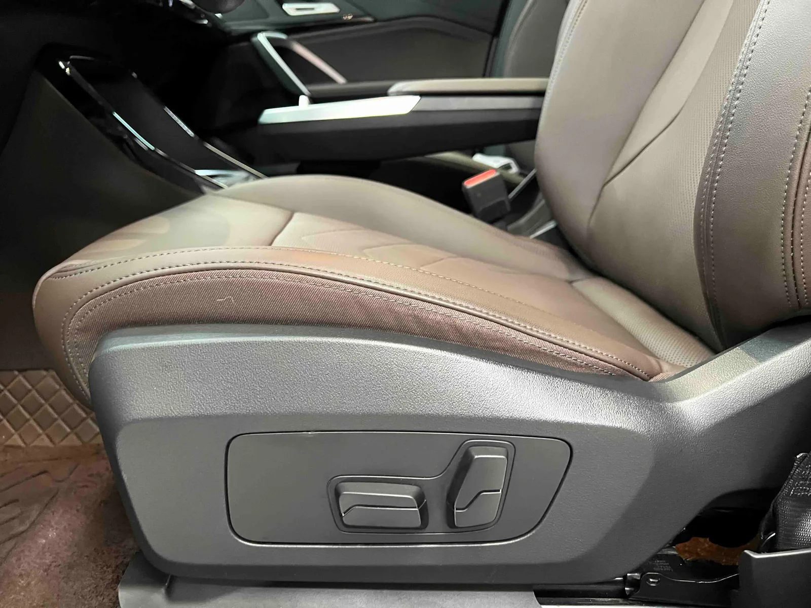 BMW X1 2023 — photo 12 of 20