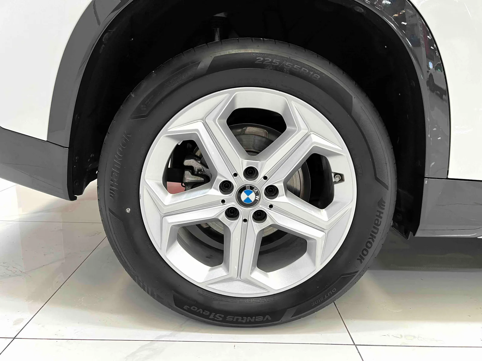 BMW X1 2023 — photo 14 of 20