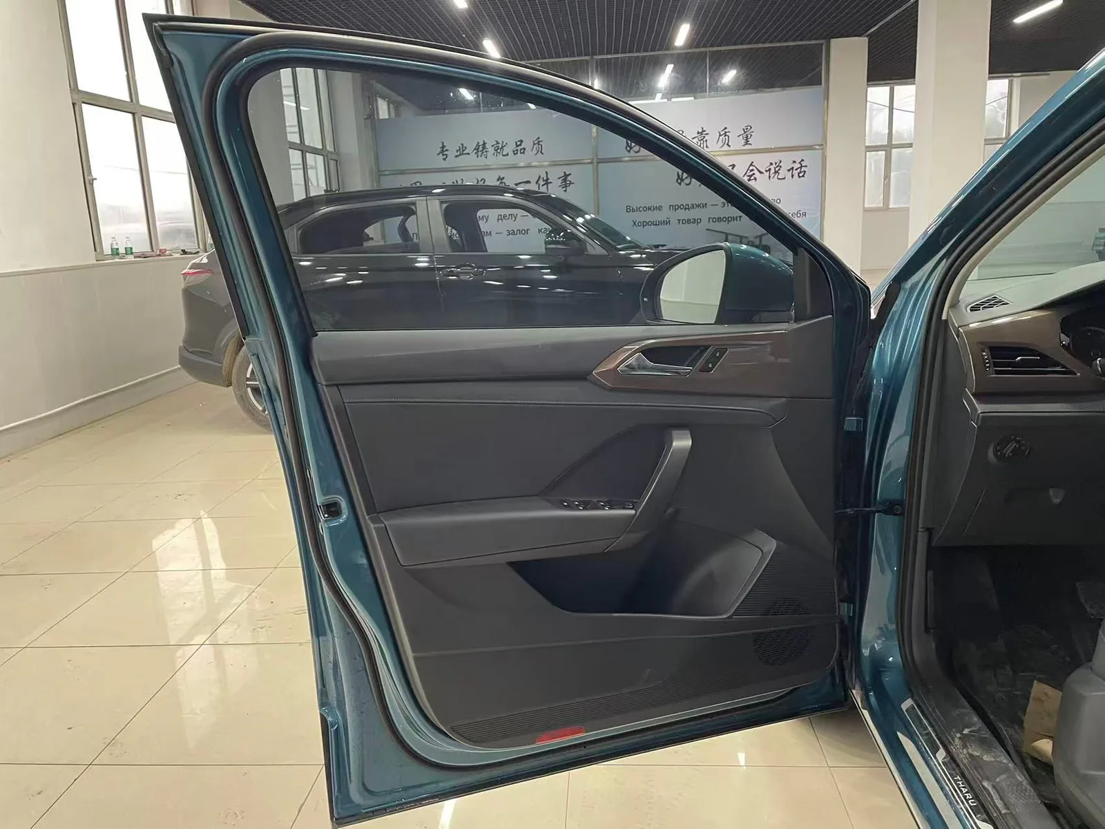 Volkswagen Tayron 2021 — photo 8 of 20