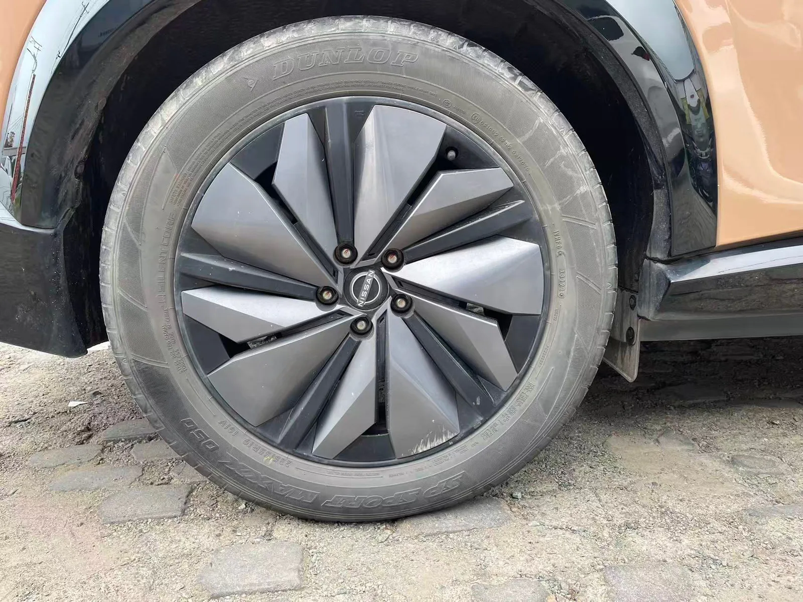 Nissan ARIYA 2022 — photo 10 of 20