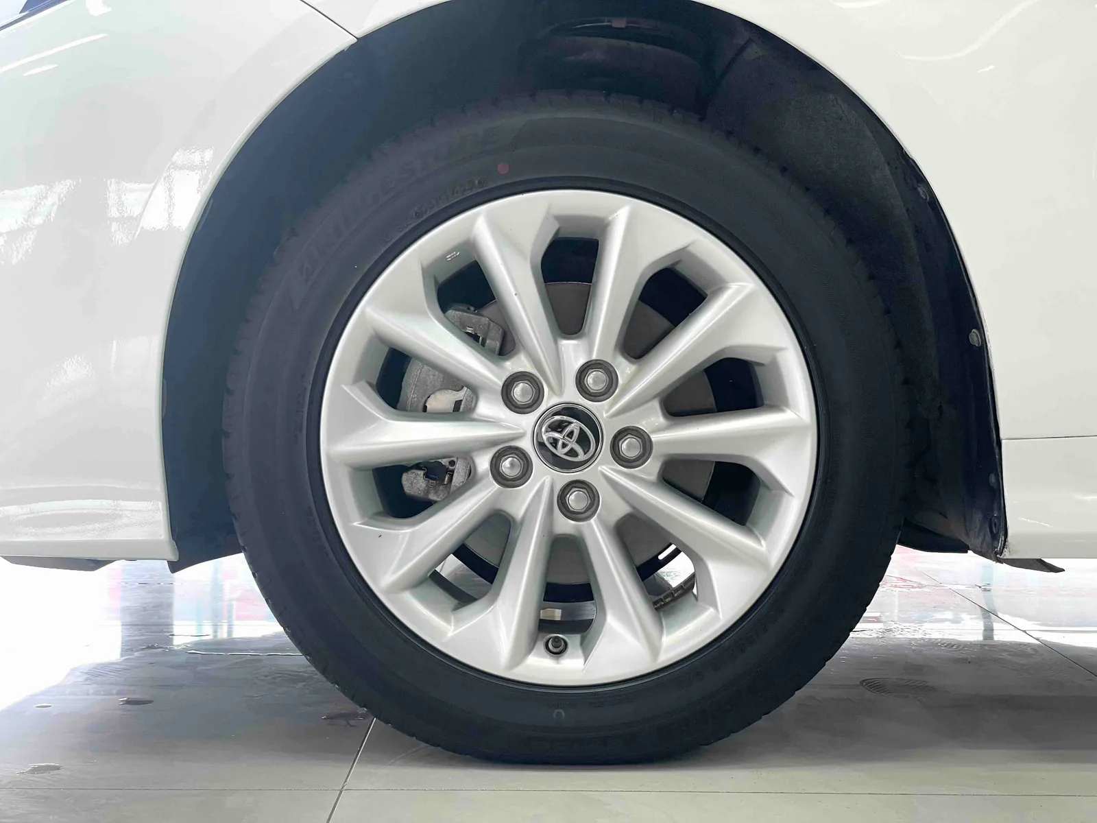 Toyota Corolla 2021 — photo 10 of 17