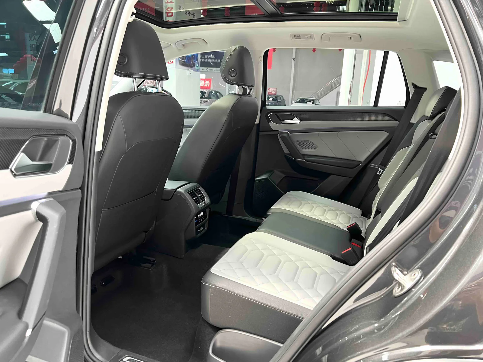 Volkswagen Tanyue 2023 — photo 10 of 20