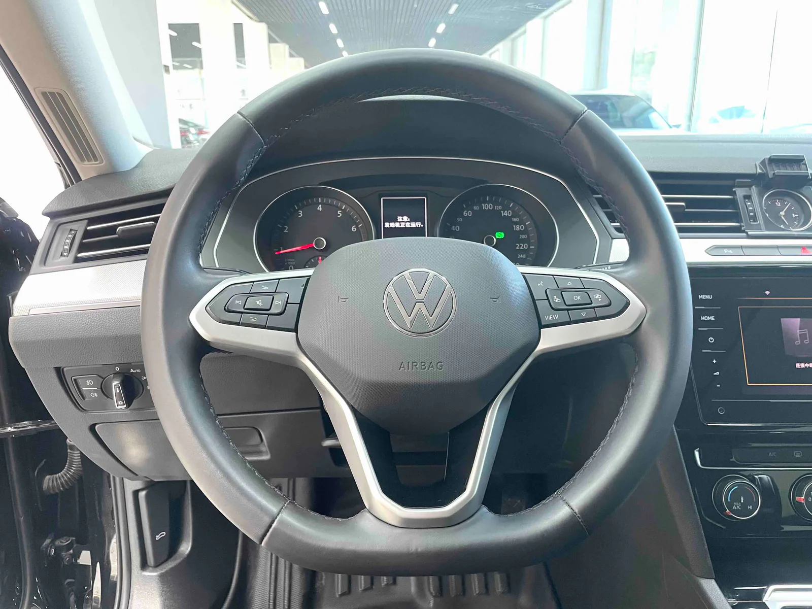 Volkswagen Magotan 2020 — photo 4 of 20