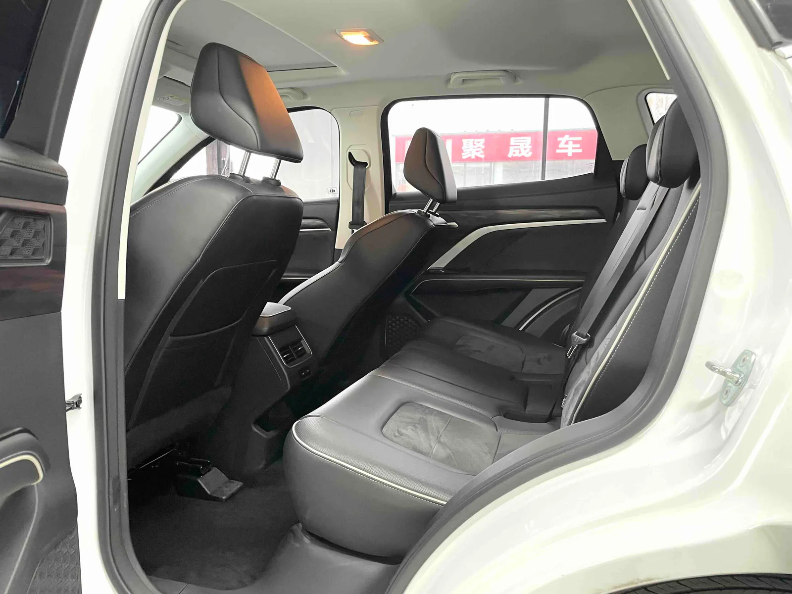 Haval H6 2021 — photo 8 of 20