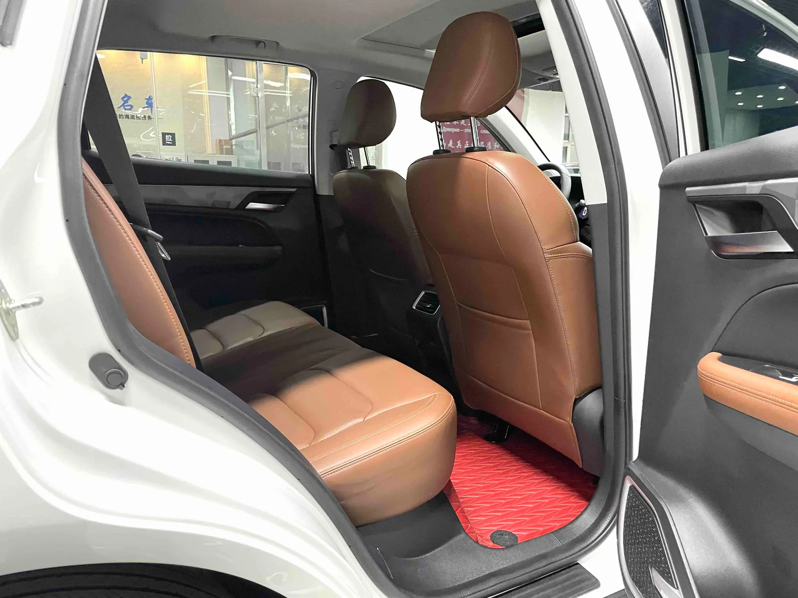 Geely Vision X6 2021 — photo 6 of 18