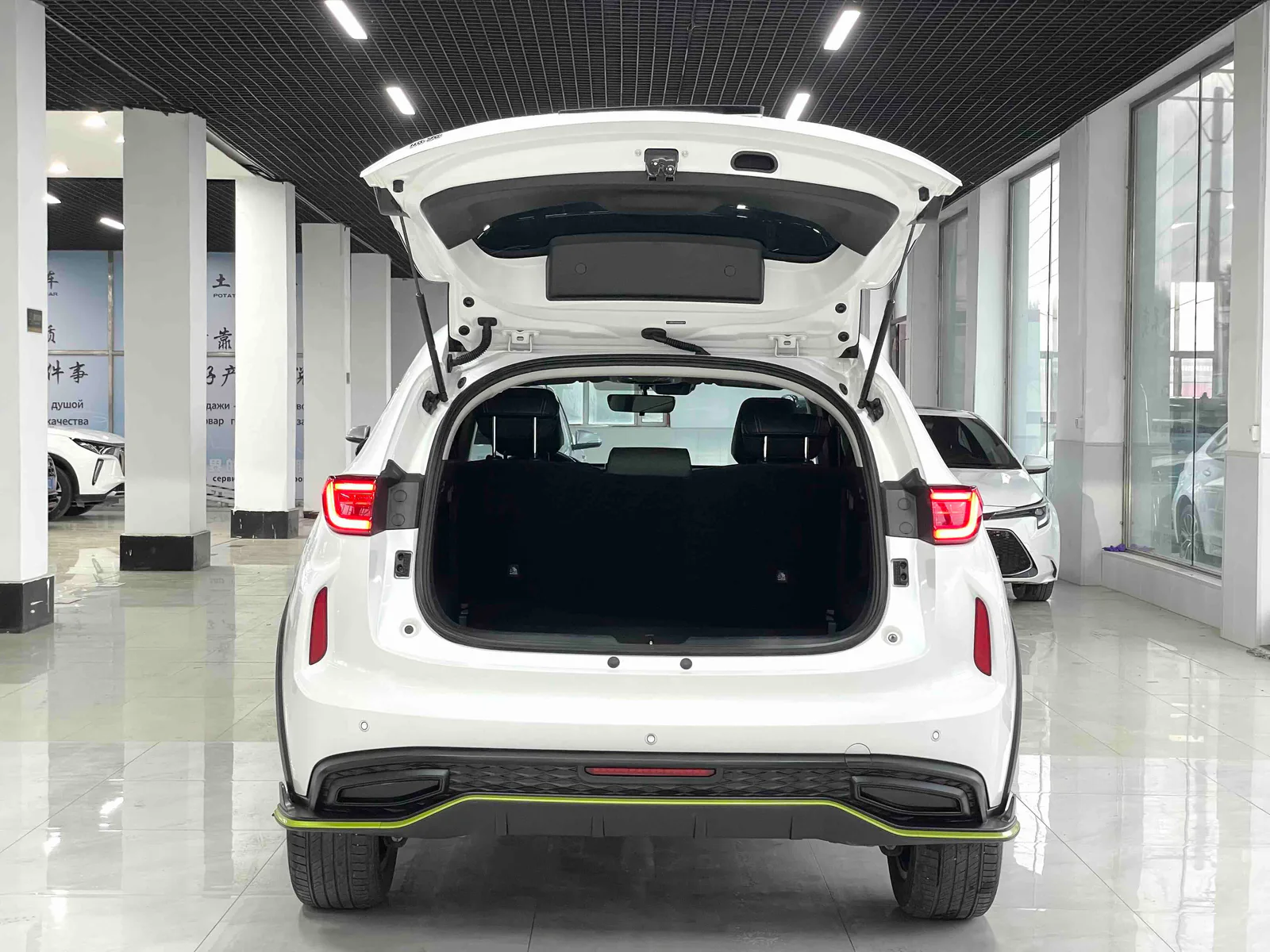 Haval Red Hare 2022 — photo 15 of 20