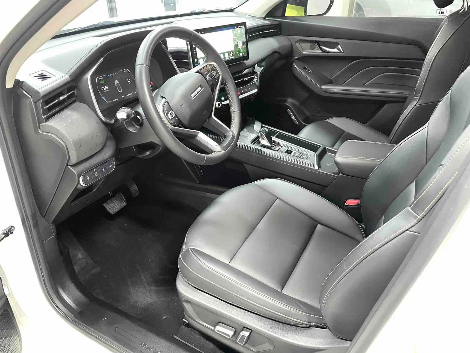 Haval Red Hare 2022 — photo 5 of 20