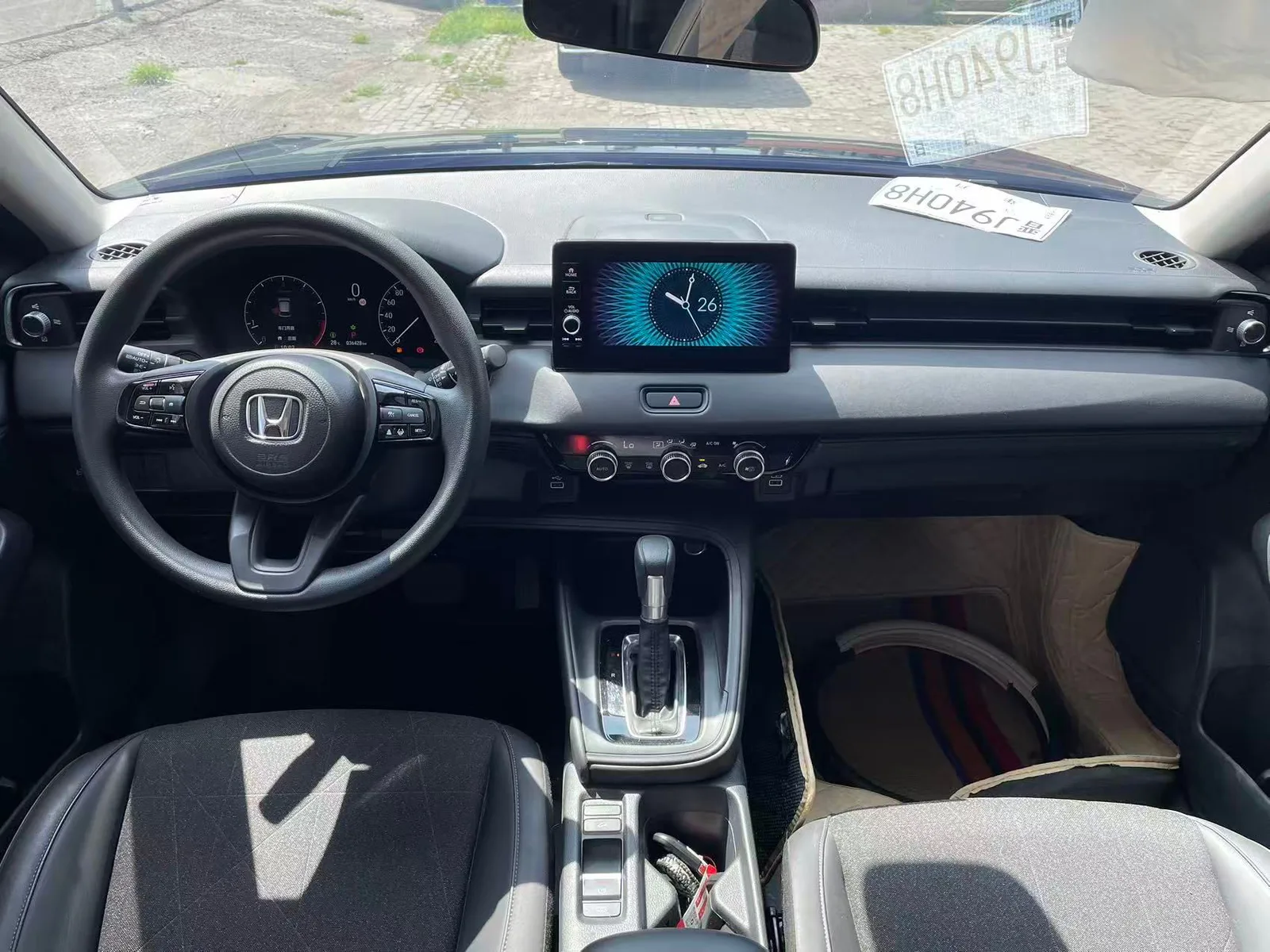 Honda Vezel 2023 — photo 5 of 20