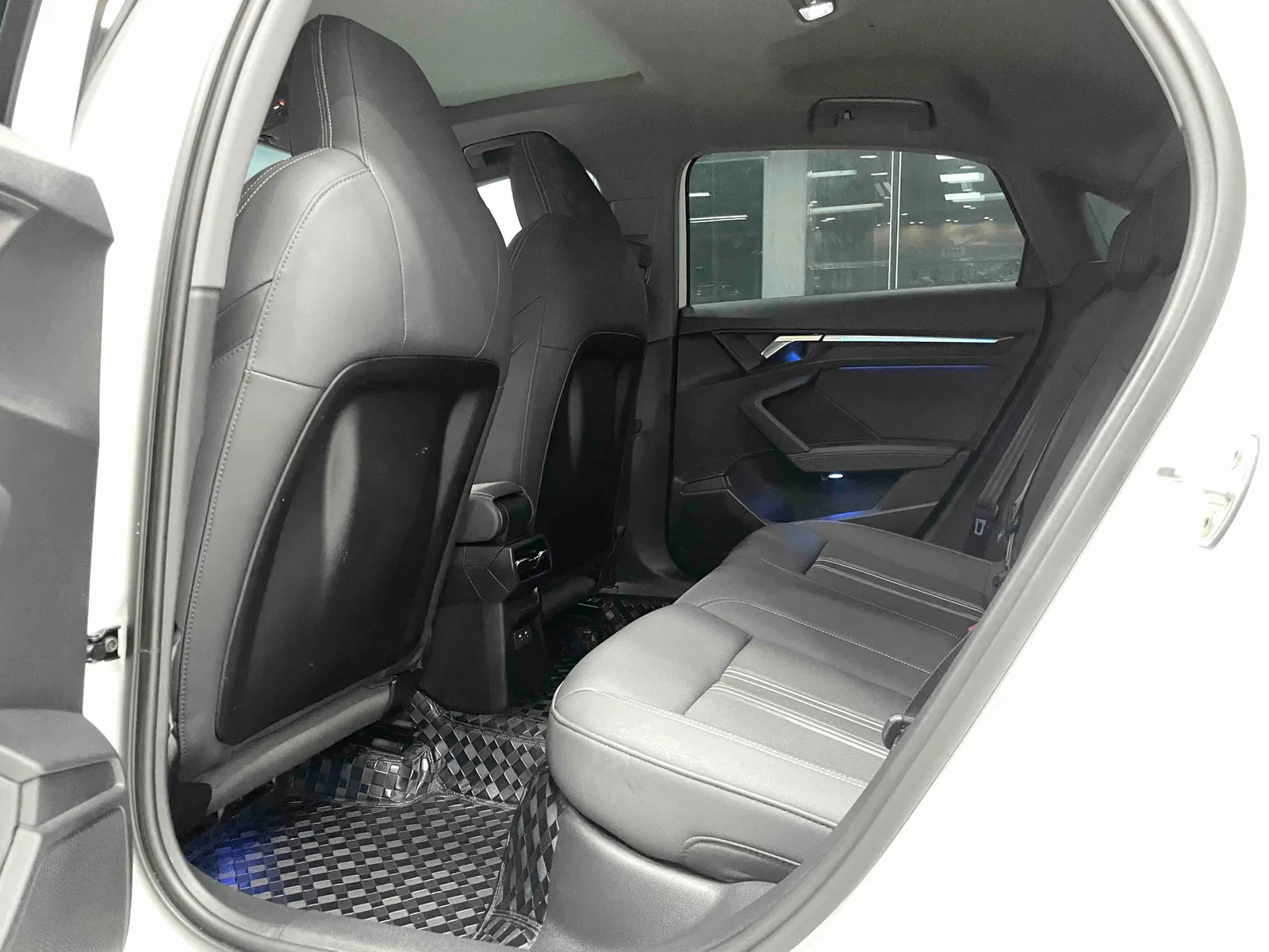Audi A3 2023 — photo 9 of 20