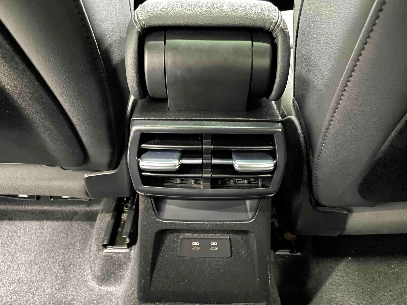 Audi A3 2023 — photo 11 of 20