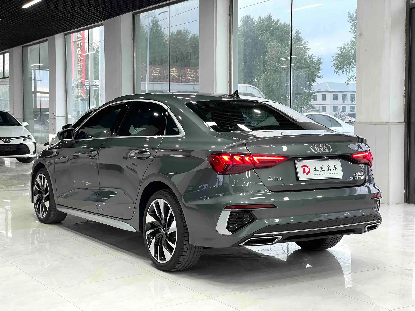 Audi A3 2023 — photo 12 of 20
