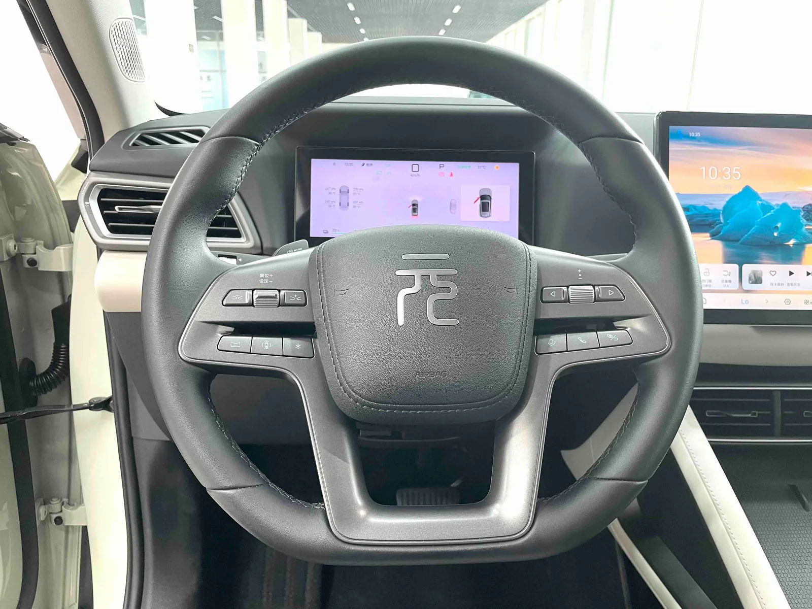 BYD Yuan UP 2025 — photo 4 of 20