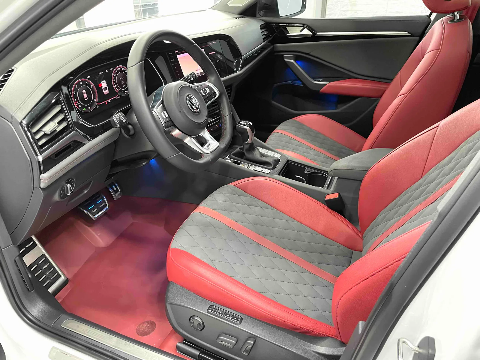 Volkswagen Sagitar 2021 — photo 5 of 20