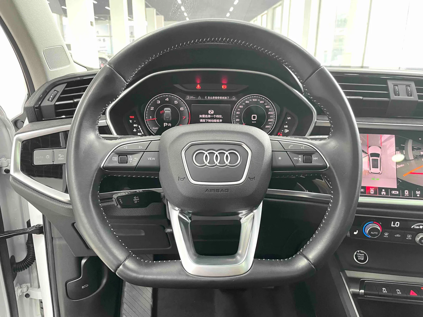 Audi Q3 2022 — photo 4 of 20