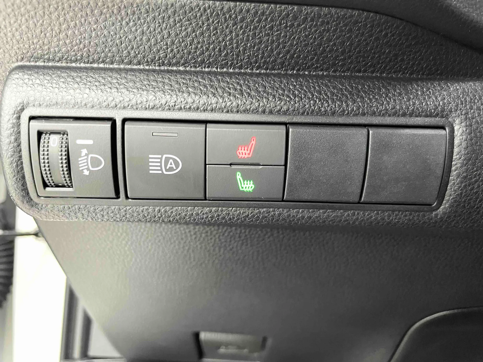 Toyota Levin 2022 — photo 7 of 20