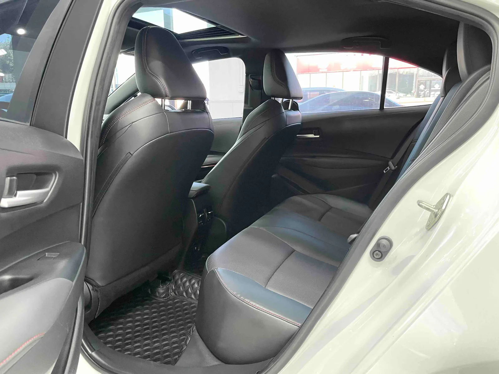 Toyota Levin 2022 — photo 8 of 20