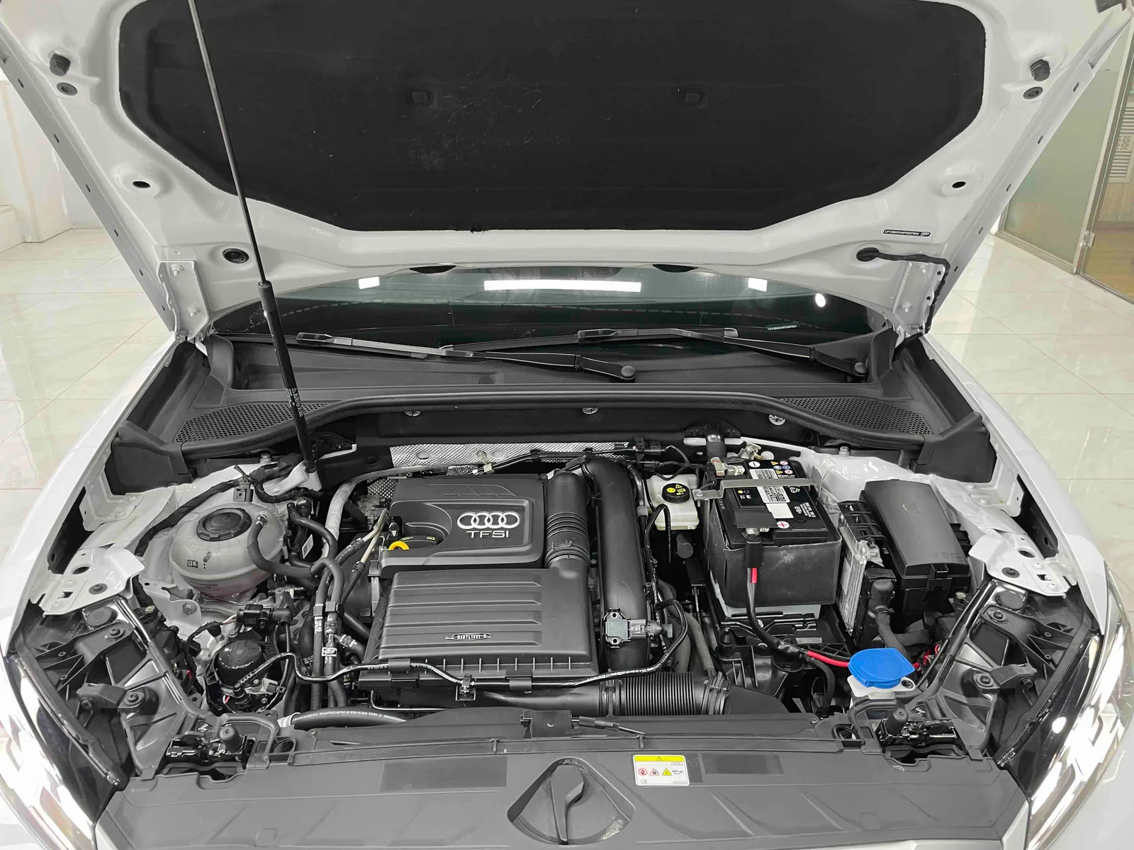 Audi Q2L 2022 — photo 19 of 20