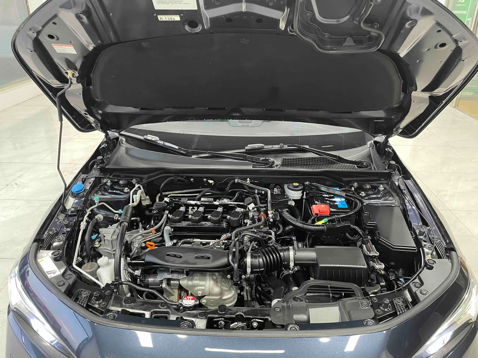 Honda Civic 2022 — photo 17 of 19