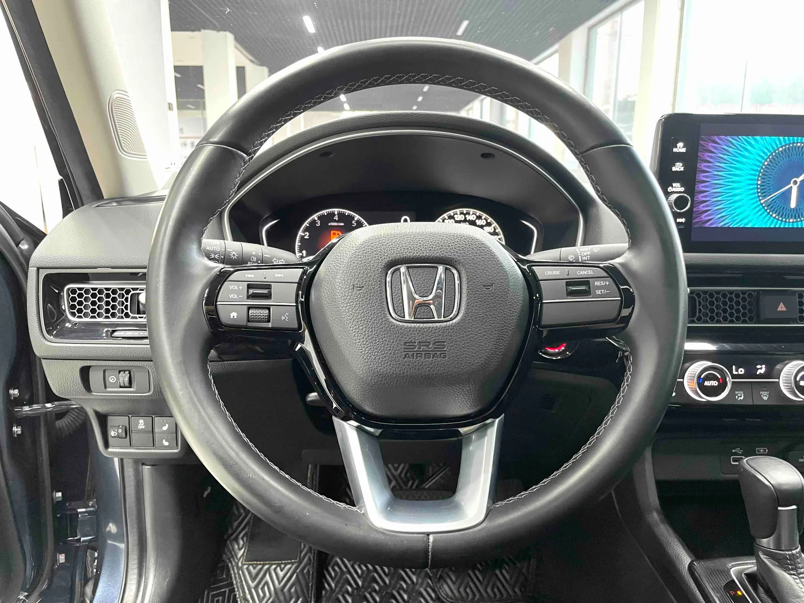 Honda Civic 2022 — photo 4 of 19