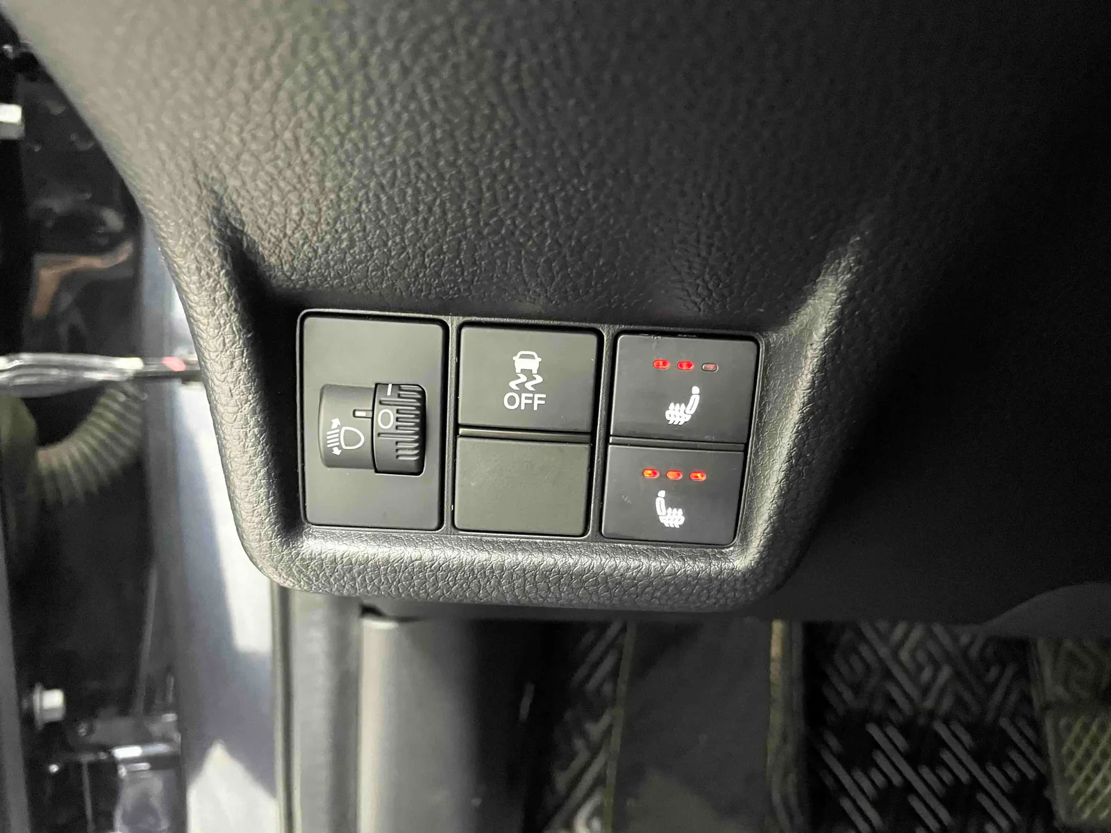 Honda Civic 2022 — photo 8 of 19