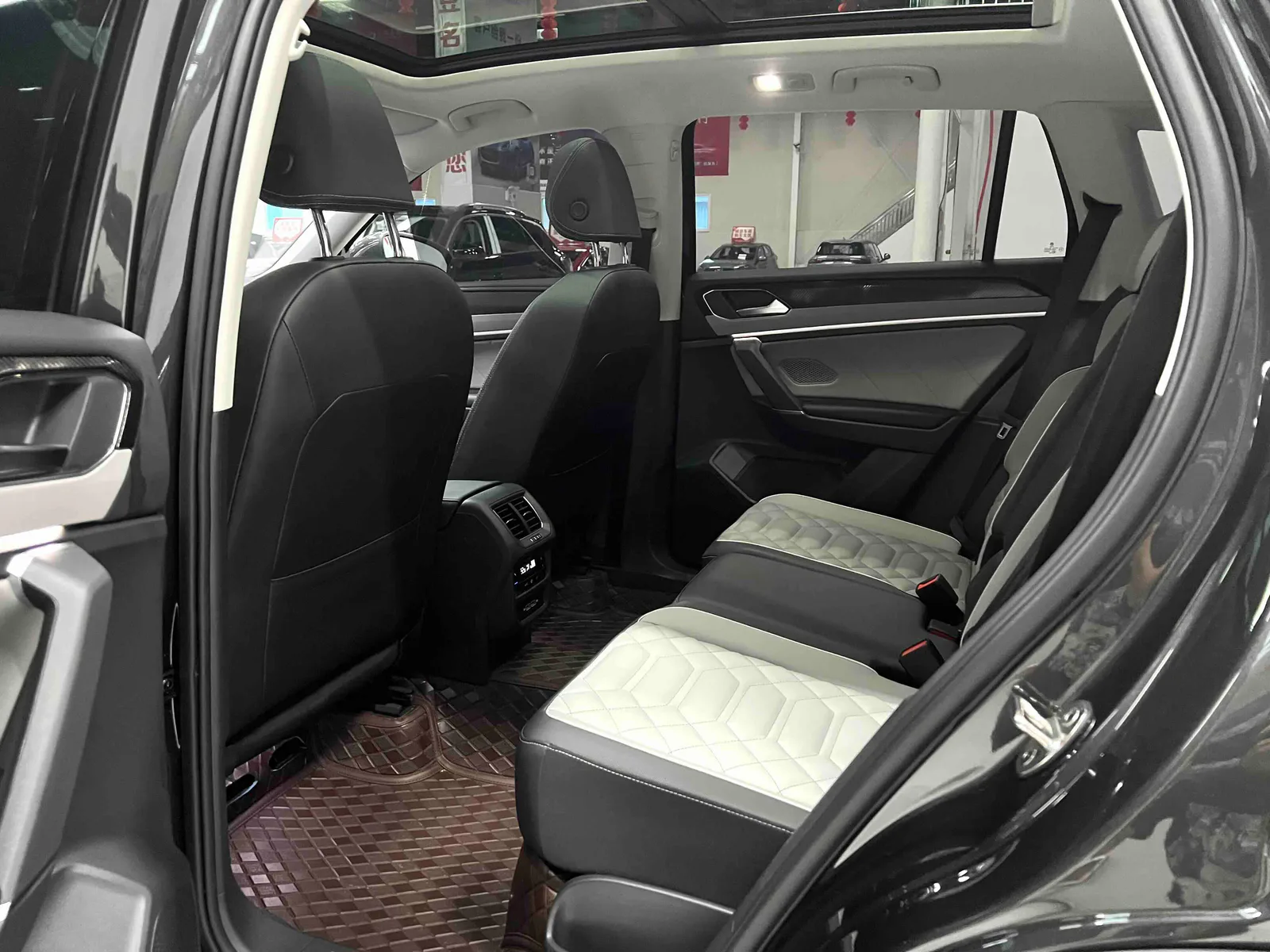 Volkswagen Tanyue 2023 — photo 10 of 19