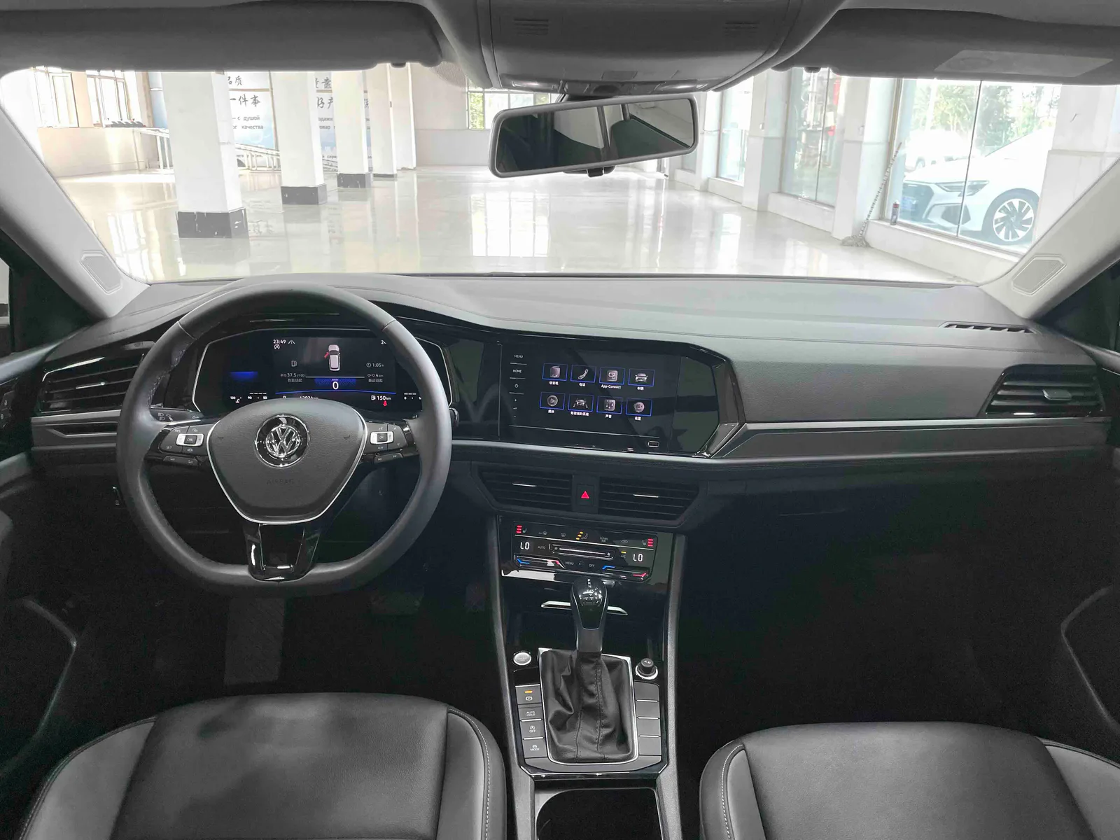 Volkswagen Sagitar 2022 — photo 4 of 19