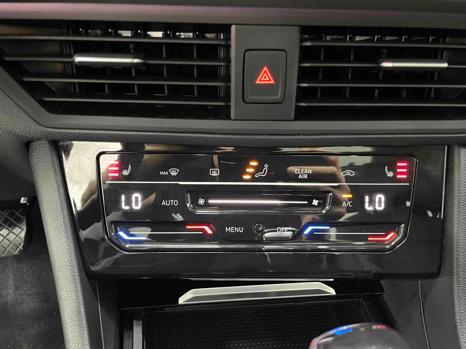 Volkswagen Sagitar 2022 — photo 6 of 19