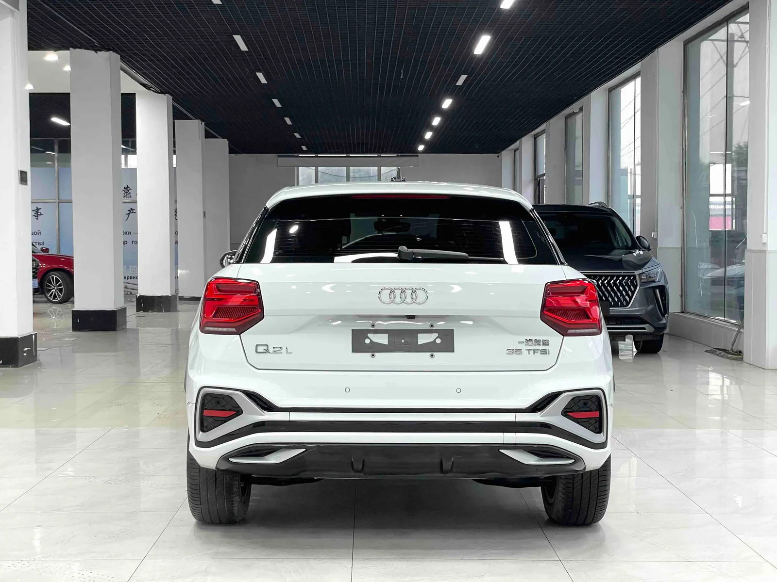 Audi Q2L 2022 — photo 14 of 20