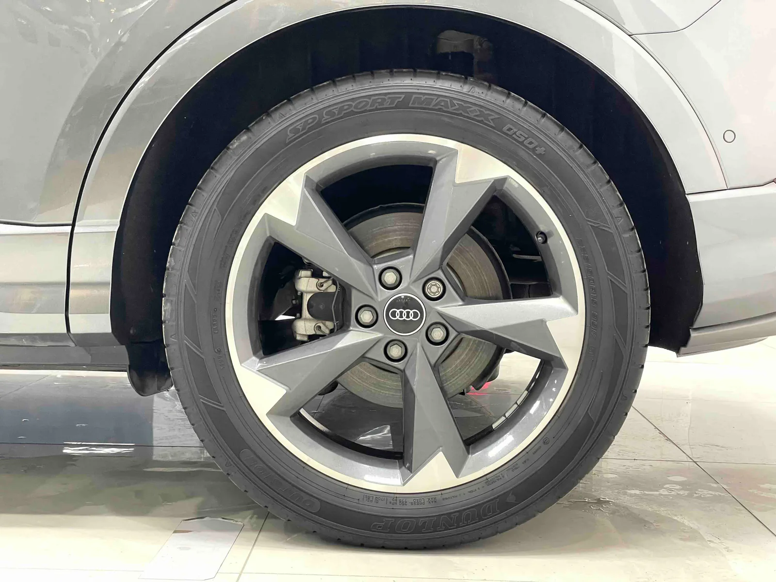 Audi Q3 2022 — photo 13 of 20