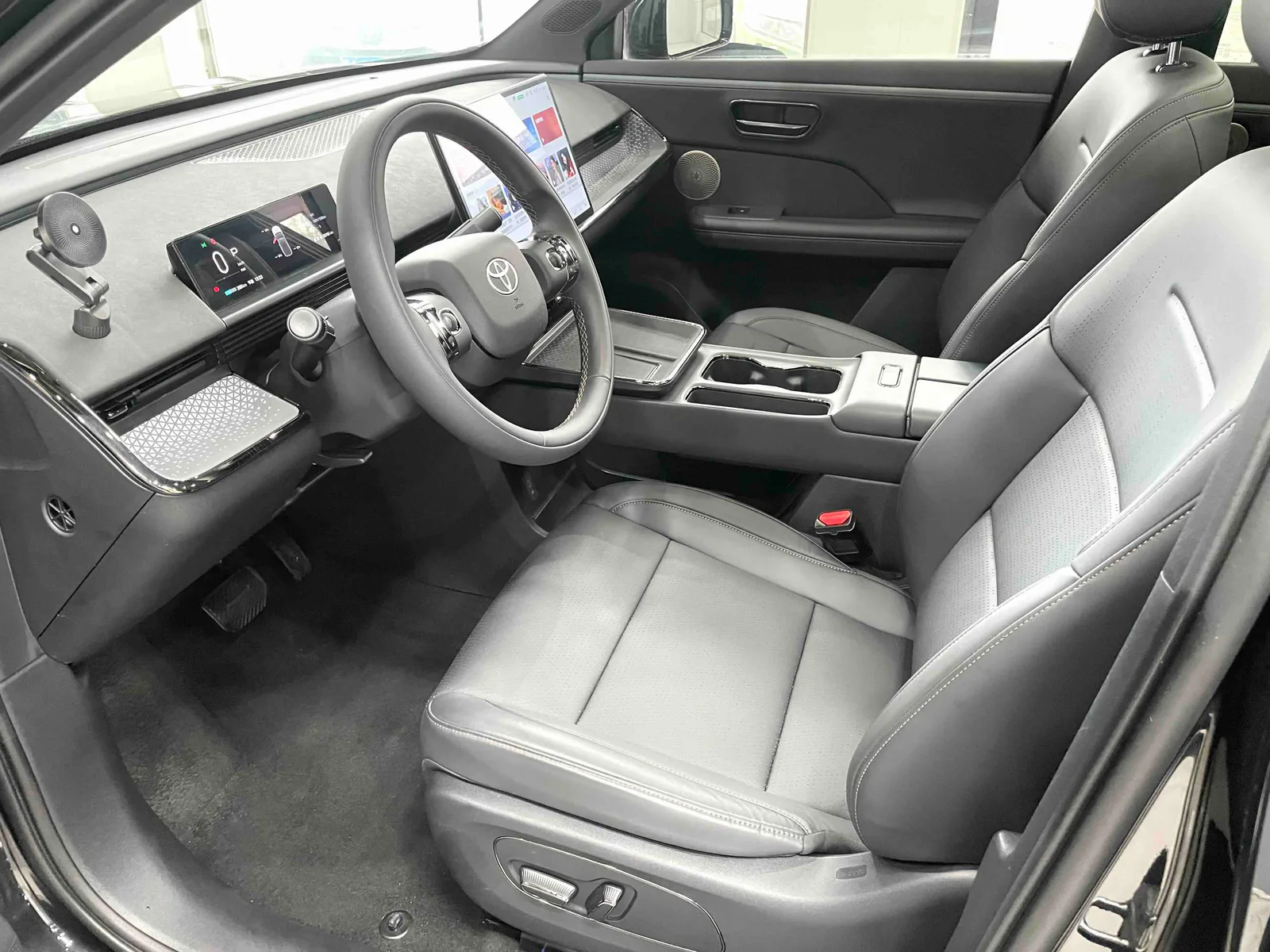 Toyota Bozhi 3X 2025 — photo 5 of 20