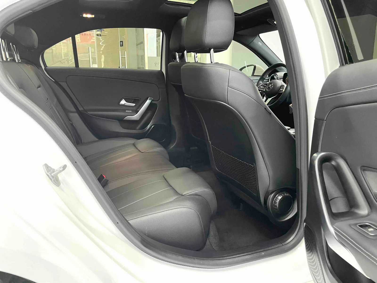 Mercedes-Benz Class A 2022 — photo 11 of 20