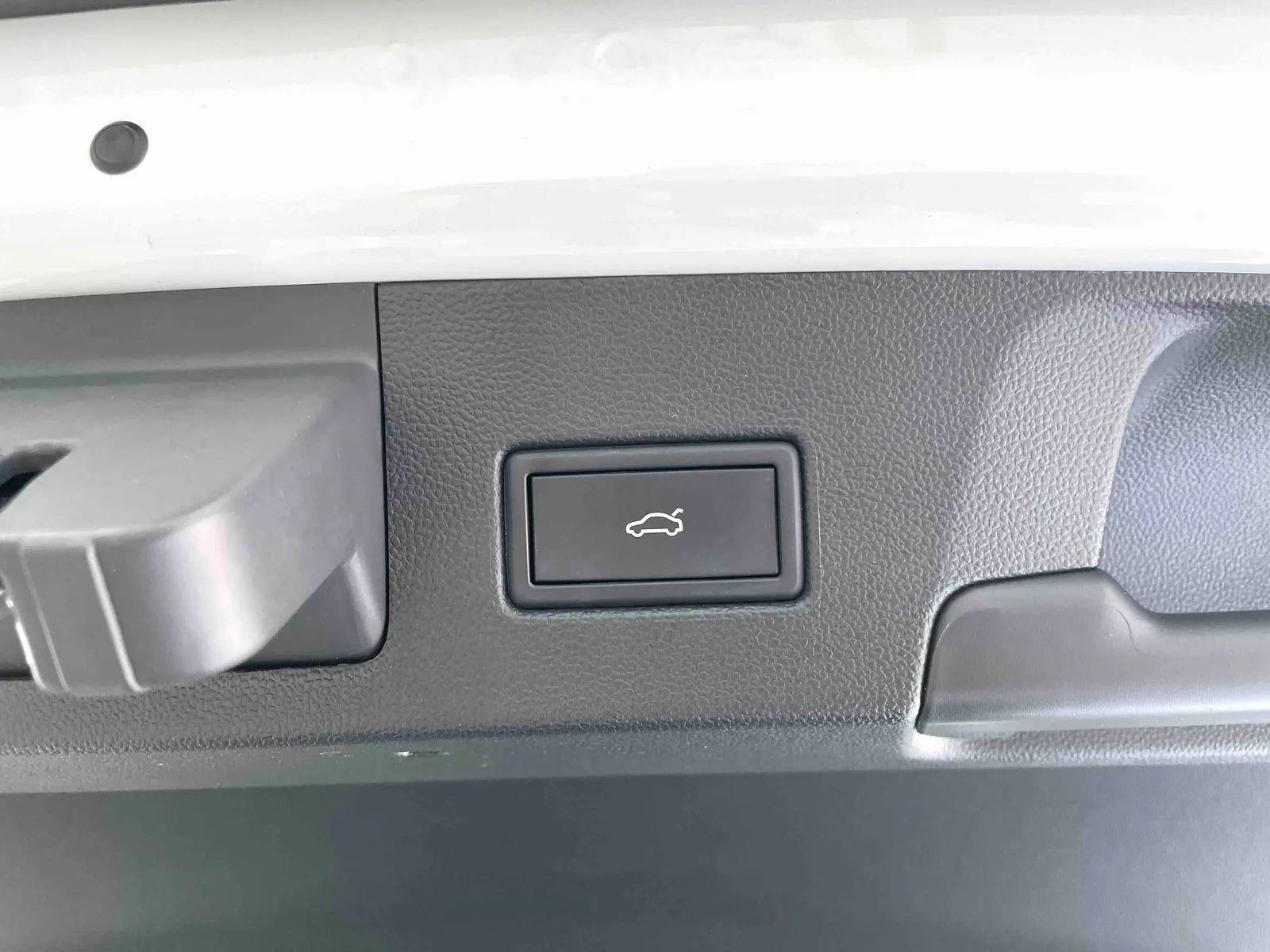 Volkswagen Lamando 2023 — photo 18 of 20