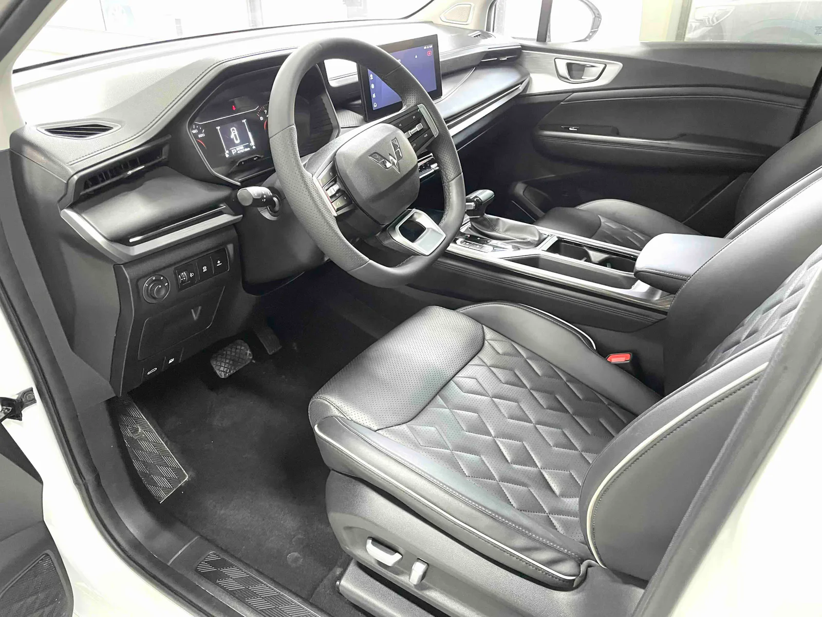 Wuling Automobile Jiachen 2022 — photo 5 of 20